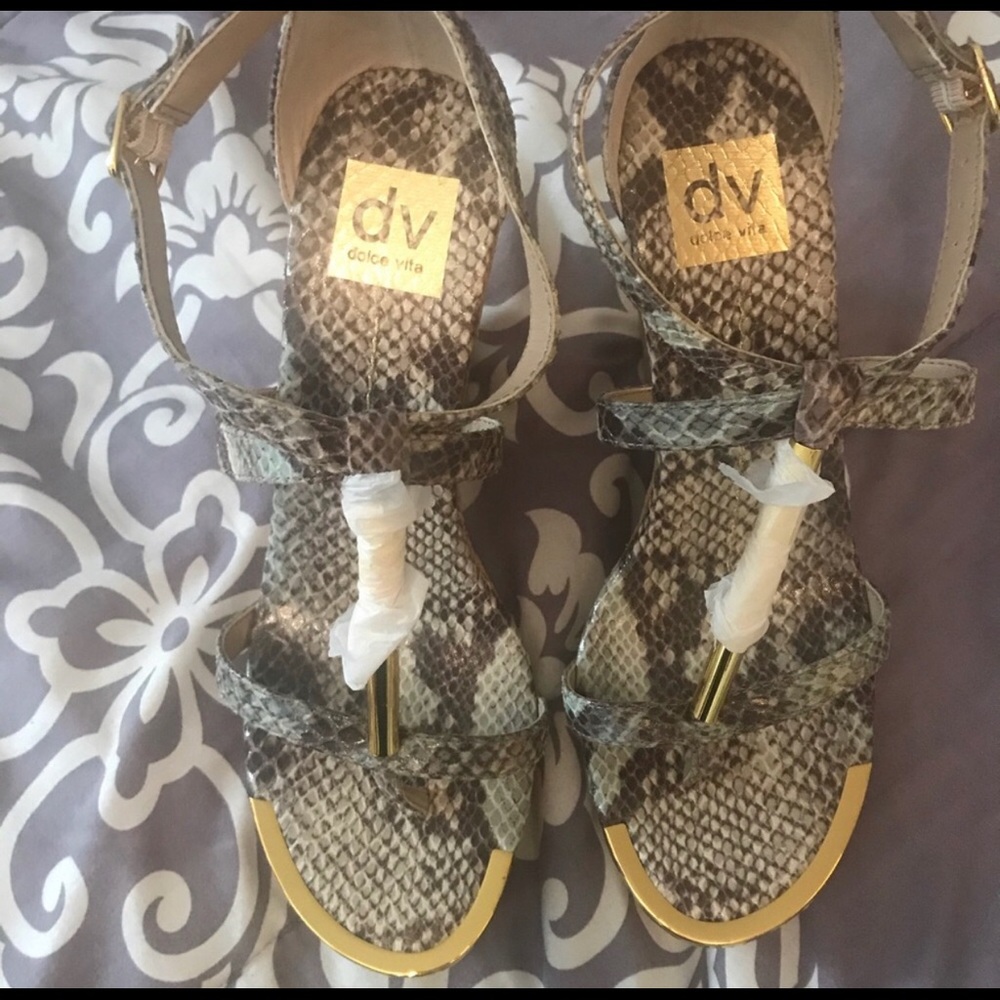 Faux Snake Skin Wedges